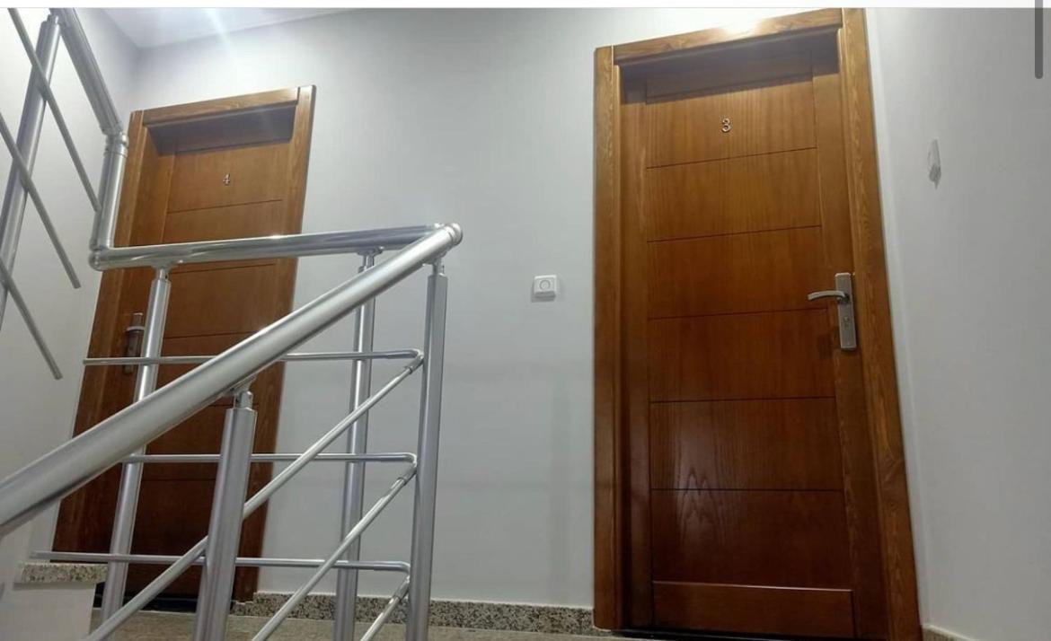 Apartamentos Albatros Асила Экстерьер фото