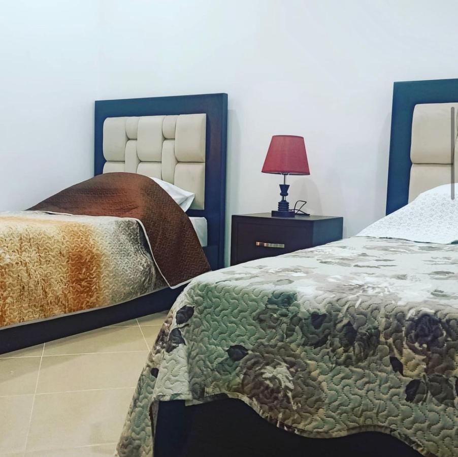 Apartamentos Albatros Асила Экстерьер фото